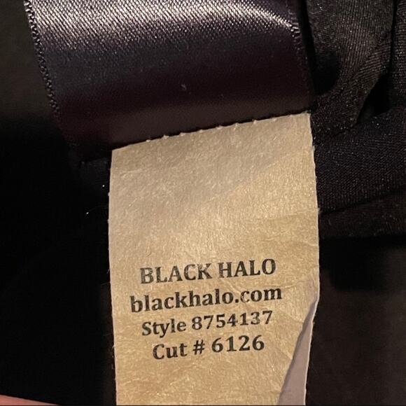 Black Halo Lingering Floral Pleated Mini Skirt Size 0 - Picture 8 of 9